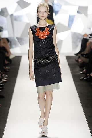 Vera wang s09 03