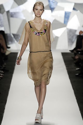 Vera wang s09 06